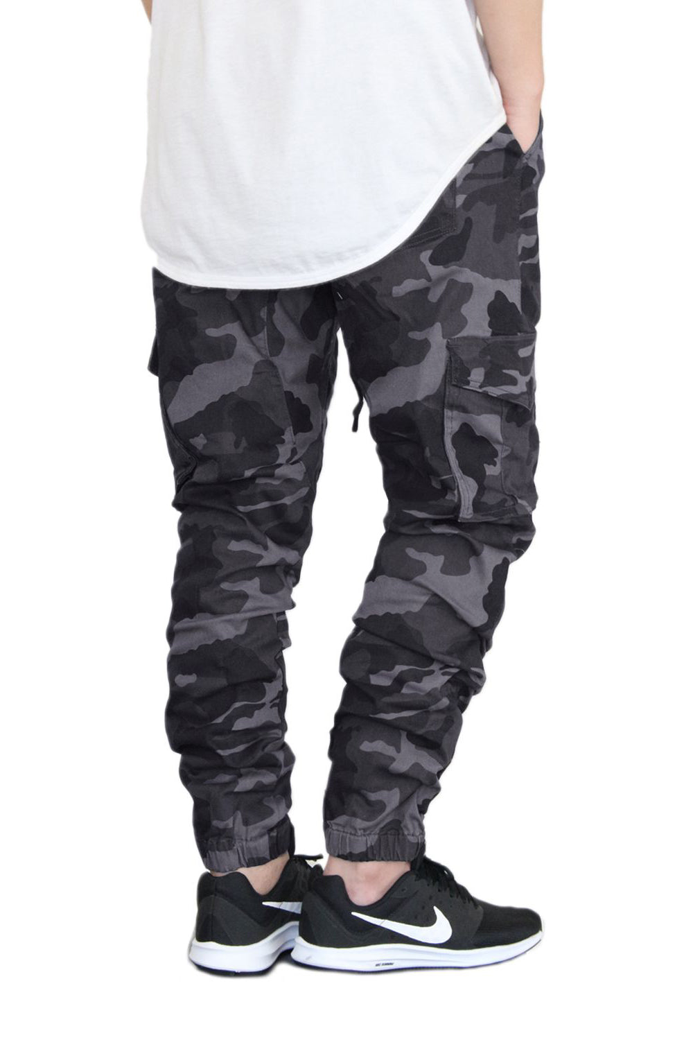 BLACK CAMO CARGO TWILL JOGGERS