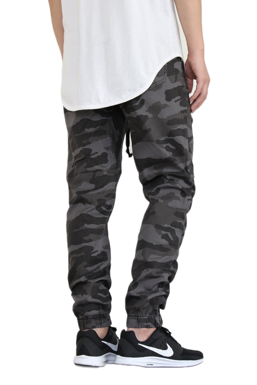 BLACK CAMO SLIM FIT TWILL JOGGERS