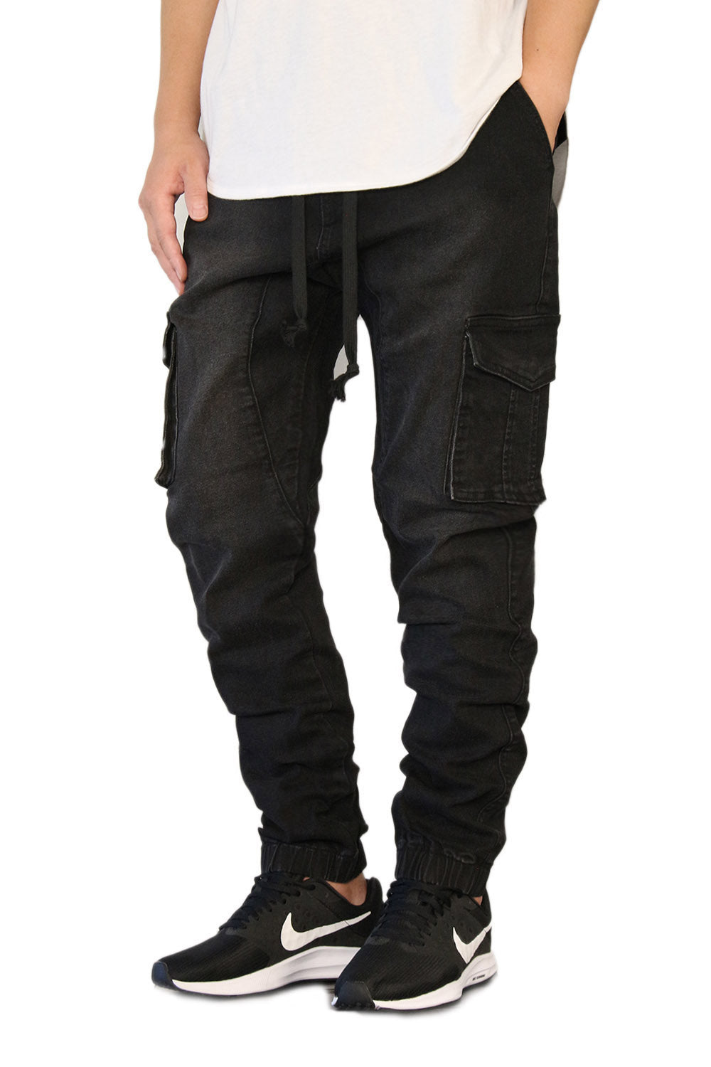 BLACK SLIM FIT DENIM CARGO JOGGERS